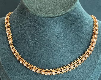 Beautiful vintage 18ct gold plated Austrian crystal necklace