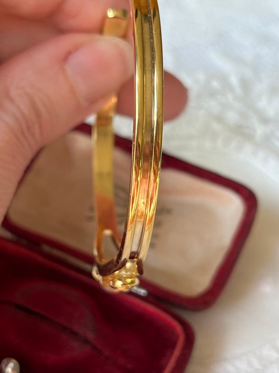 Attractive vintage 18ct gold plated bracelet with… - image 7