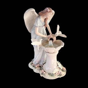 Vintage Members Mark Hand Painted Glossy Porcelain Angel at Birdbath w/ Doves Figurine Sculpture 12” (AS IS - Dirty - Needs Deep Cleaning)