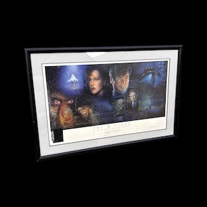 Vintage 1996 The X-Files Season One Film Originals Limited Edition #624/2,500 Framed Print Lithograph Signed w/ Film Cell (Does Not Work)