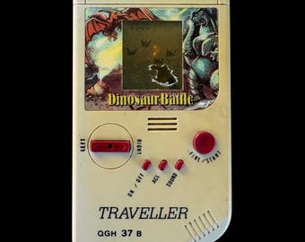 Vintage 1990s Dinosaur Battle Traveller QGH 37 B Electronic LCD Handheld Game WORKS (As Is) - Game Child Style Game Boy Bootleg Knockoff