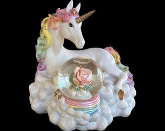 Vintage San Francisco Music Box Company Whimsical Unicorn Music Box Snowglobe w/ Rainbow Hair & Sparkly Cloud (Plays Pachelbel’s Canon in D)