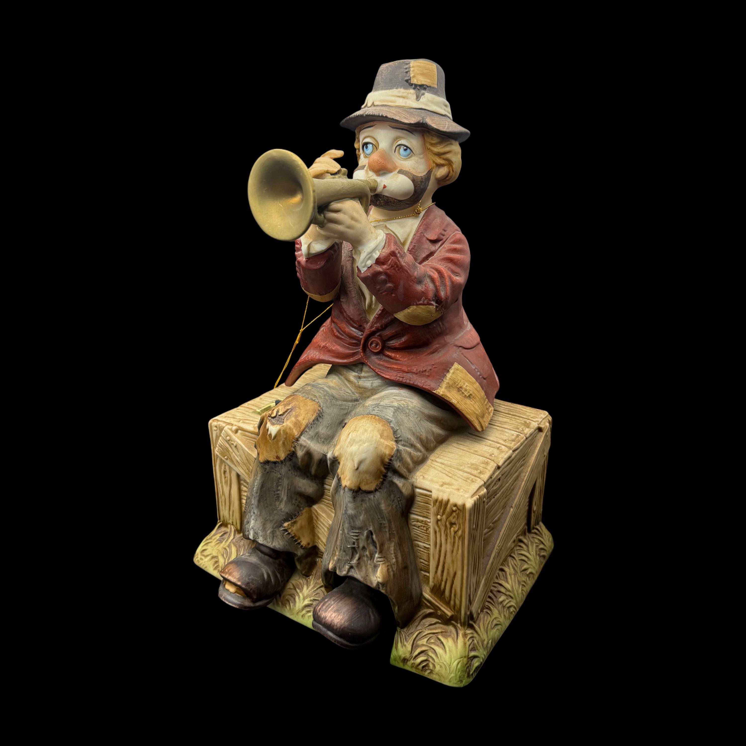 オルゴール アンティーク トランペット奏者 Red clown music box