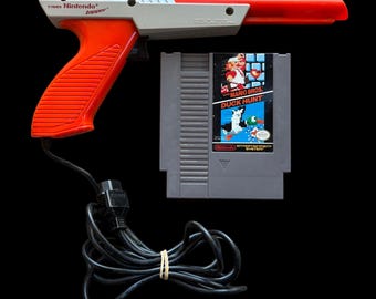 Nintendo Entertainment System NES Super Mario Bros./Duck Hunt Game Bundle with Neon Orange Zapper Light Gun (TESTED & WORKING)