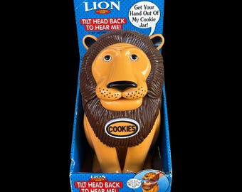 Vintage 1999 Fun-damental Too Ltd Talking Roaring Lion Plastic The Original Tiger Cookie Jar 11” NEW IN BOX (Tested & Working)