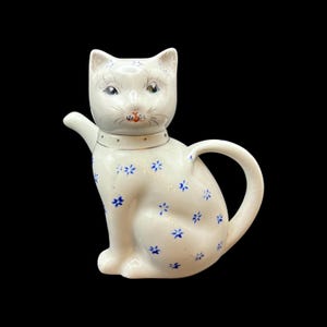 Vintage 1950s Maneki Neko Lucky Beckoning Cat White Ceramic China w/ Blue Flowers Whimsical Kitty Ceramic Minitature Teapot or Creamer 5.25”
