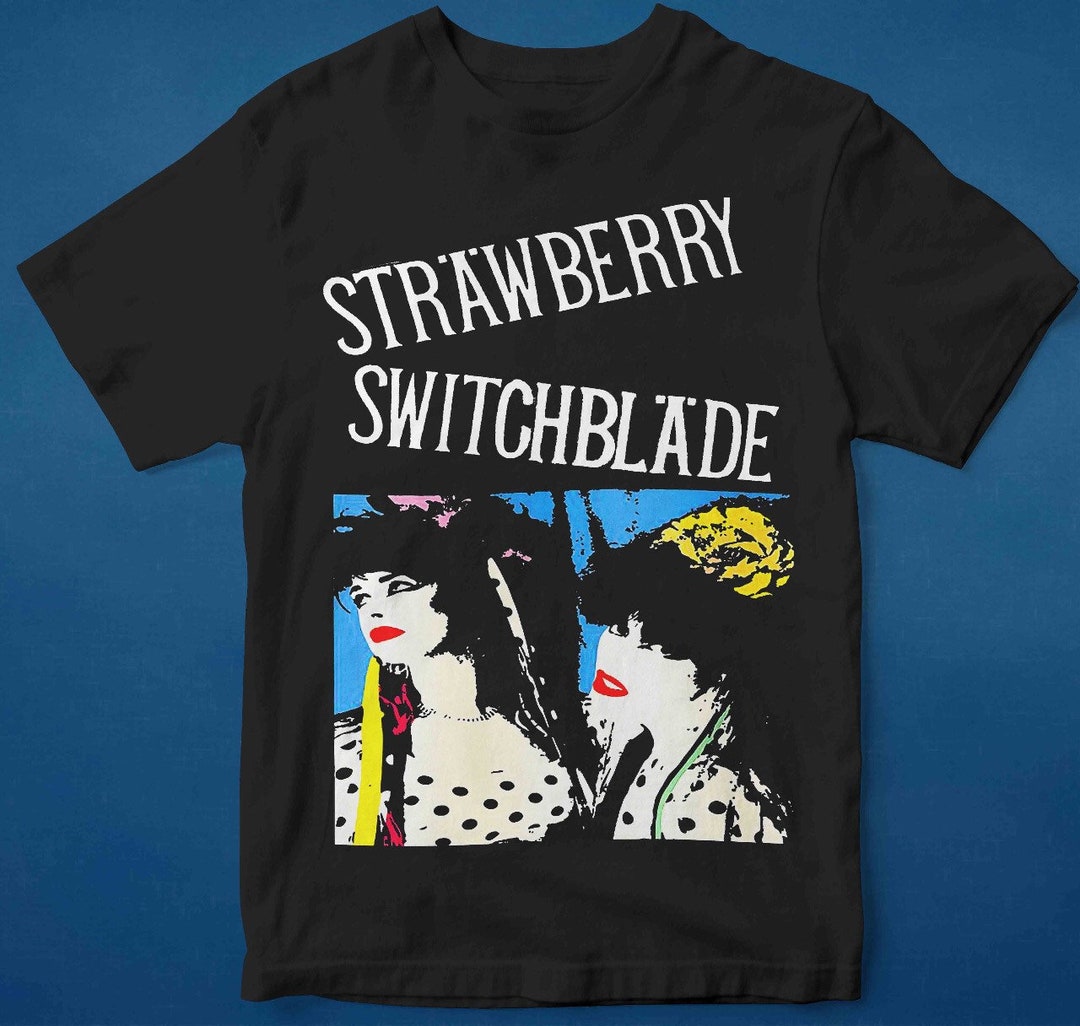 HYDE × SWITCHBLADE PONCHO T-SHIRT HYDE x SWITCHBLADE PONCHO T-SHIRT」販売開始のお知らせ