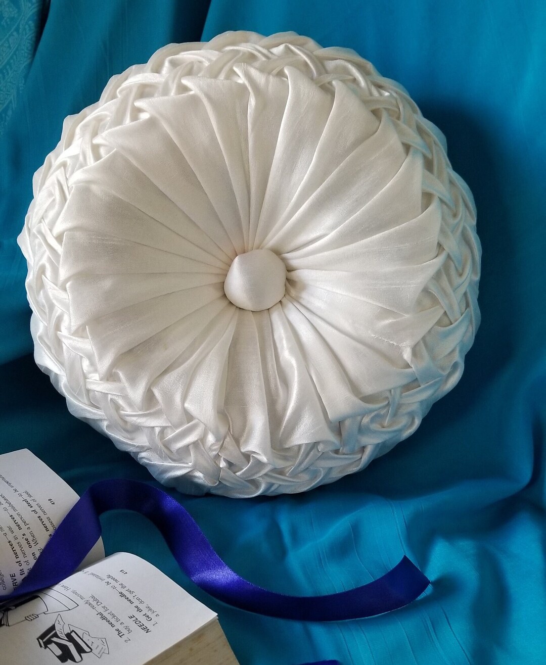 White Pillow, Interior Pillow, Pintuck Pillow, Housewarming Gift, Round