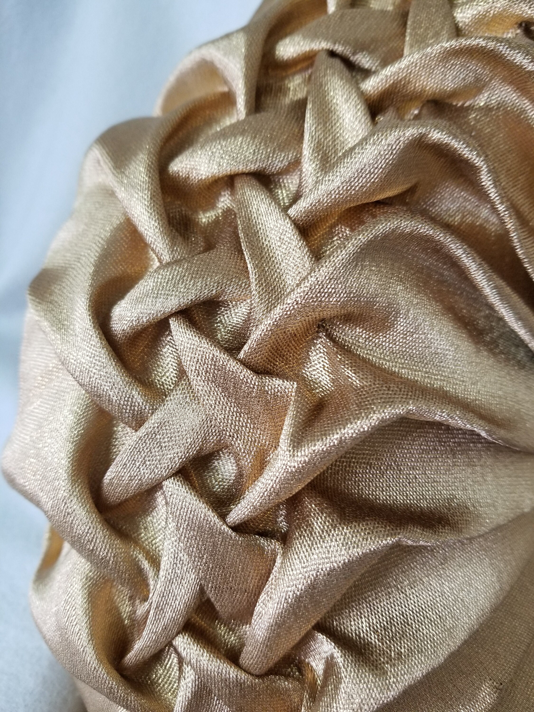 Luxury Gold Round Pillow, Round Throw Pillow, Decorative Pillow, Pillow