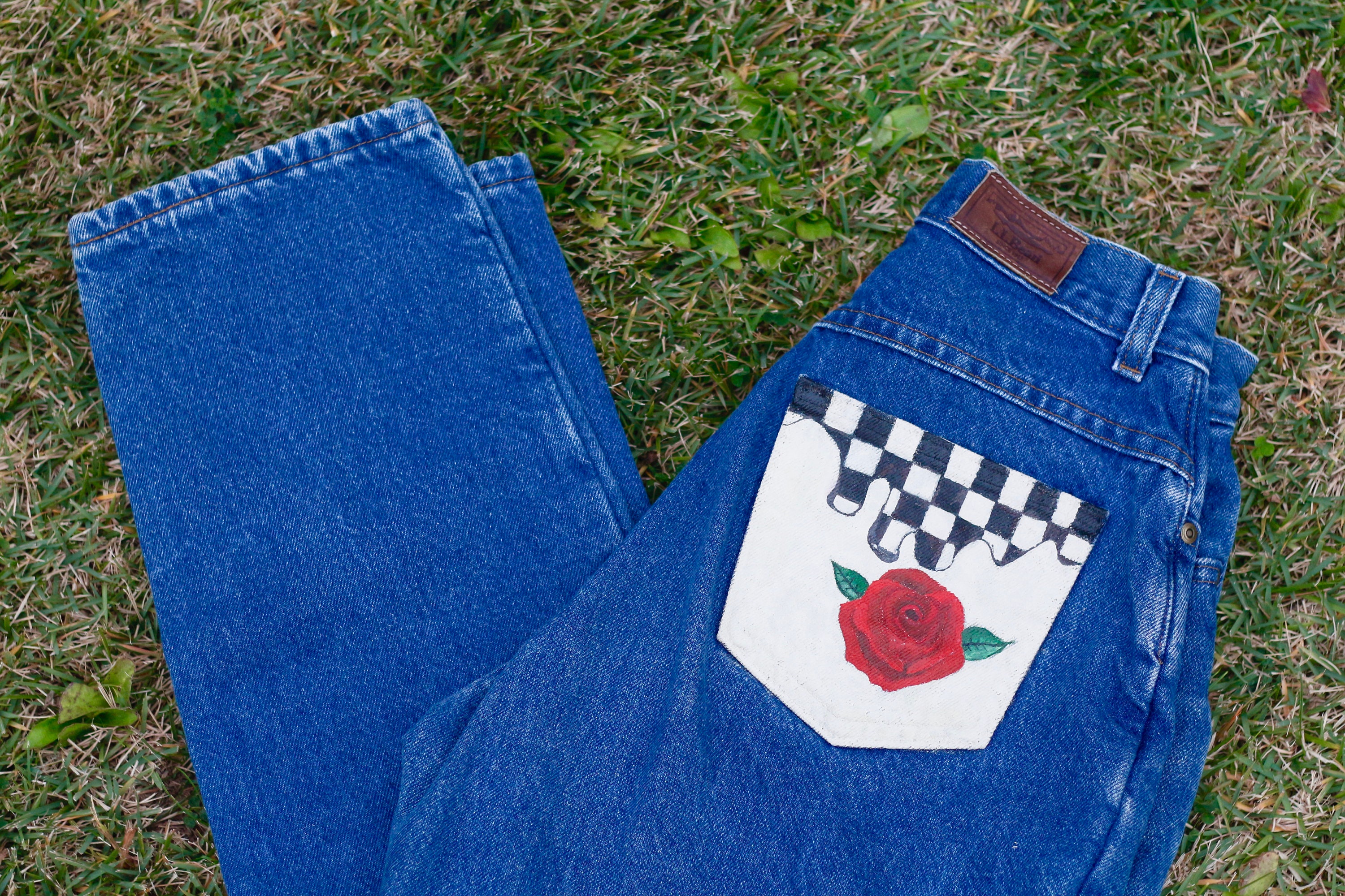 【COLOR iN ID】hand painting jeans Jeans | Kaws Hand Painted Jeans 3132 | Poshmark