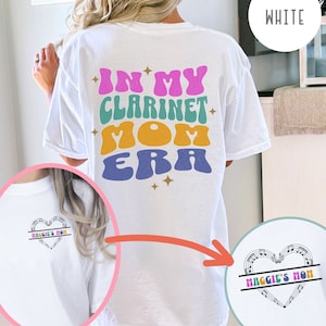 Personalized Clarinet Mom Shirt, Marching Band Mom, Cute Band Shirt for Mom,Band Mom Tee, Percussion Mom, Band Mom Era Retro Wavy Text Shirt