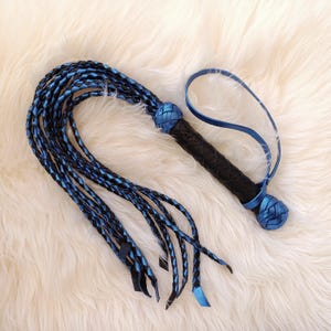 Cat O Nine flogger Leren zweep en rijzweep Echt leer 100% handgemaakt - Handgemaakt