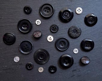 Mélange de boutons vintage Midnight & Starlight, éphémères de journal indésirable céleste, lot de mercerie Dark Academia, kit de couture lente gothique sorcière
