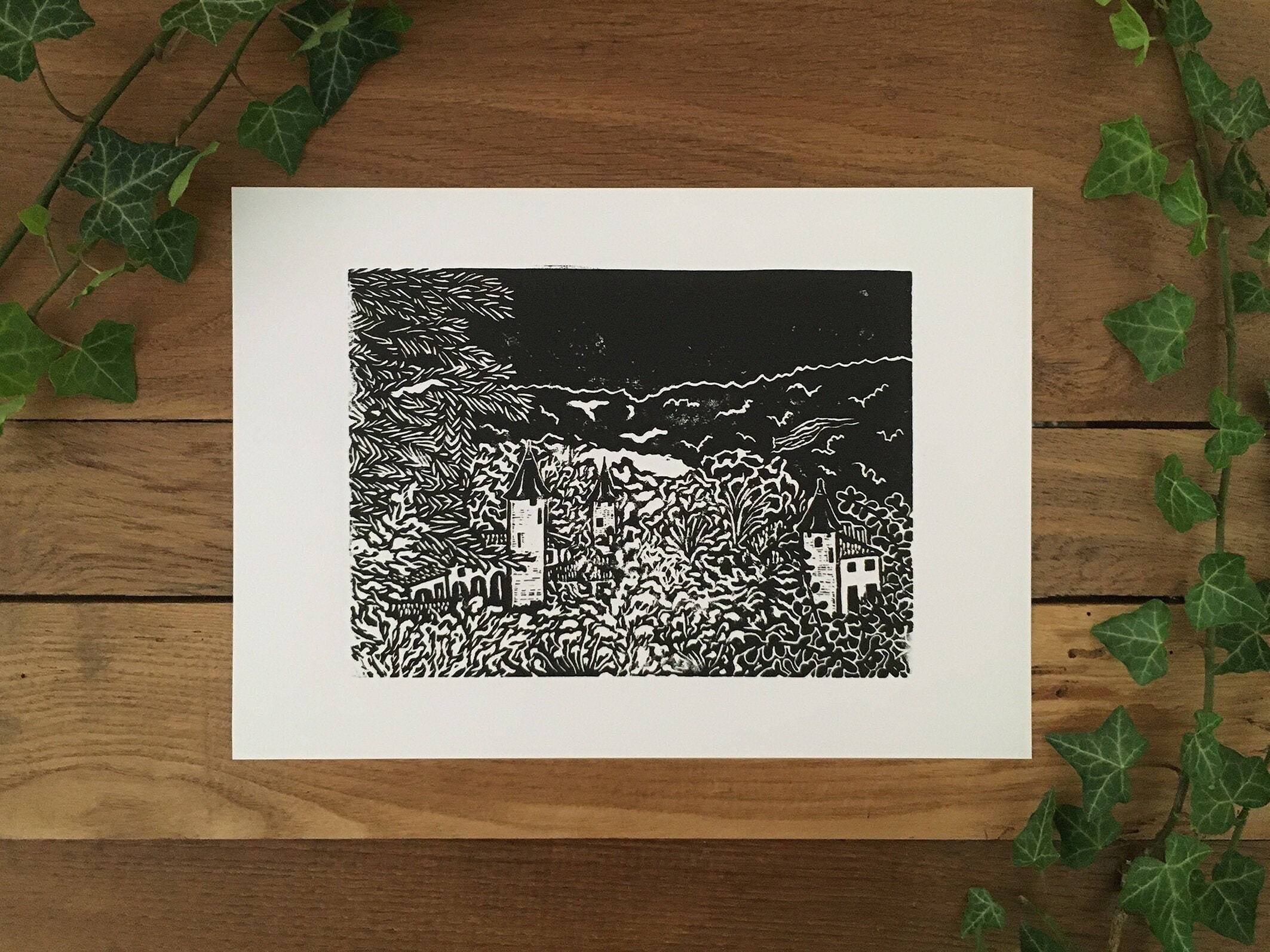 Affiche Poster A4 Conte Ll Château Gravure sur Lino Noire Pour Décoration Intérieure