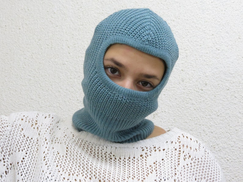 balaclava. ski mask, winter helmet hat ,blue knit balaclava ,neck warmer, ribbed hat .snowboard warm beanie imagem 6