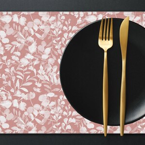 Coral Placemat Watercolour Leaf Pattern Placemat set of 4 6 8 10 Custom Placemat Table Linen Placemat for Round Square Table PL322