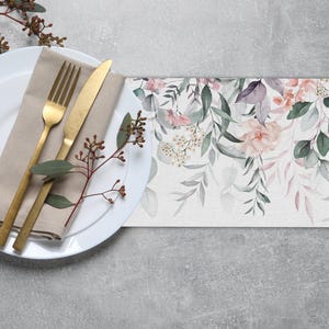 Pink green cream Watercolour floral leaf Pattern Table Runner Custom Table Runner Table Linen Table Runner for Round Square Table TR409
