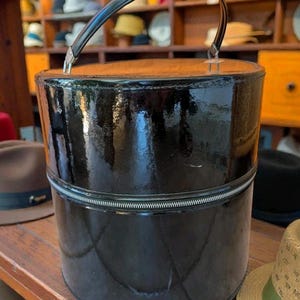 Bagmaster Hat Box - Etsy display picture 2