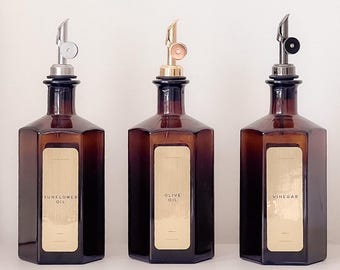 Amber Hexagon Olive Oil Dispenser Set med 2 – Glasolja & Vinägerflaska Set med Hällrör, Påfyllningsbara Köksflaskor