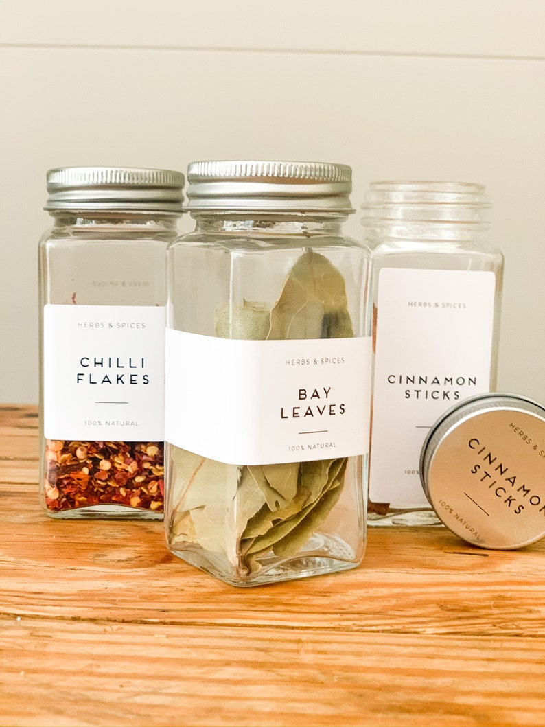 Labelled Square Spice Jars with Shaker Inside Tops and Brushed Silver Lids set of 6 Home organisation waterproof labels zdjęcie 3