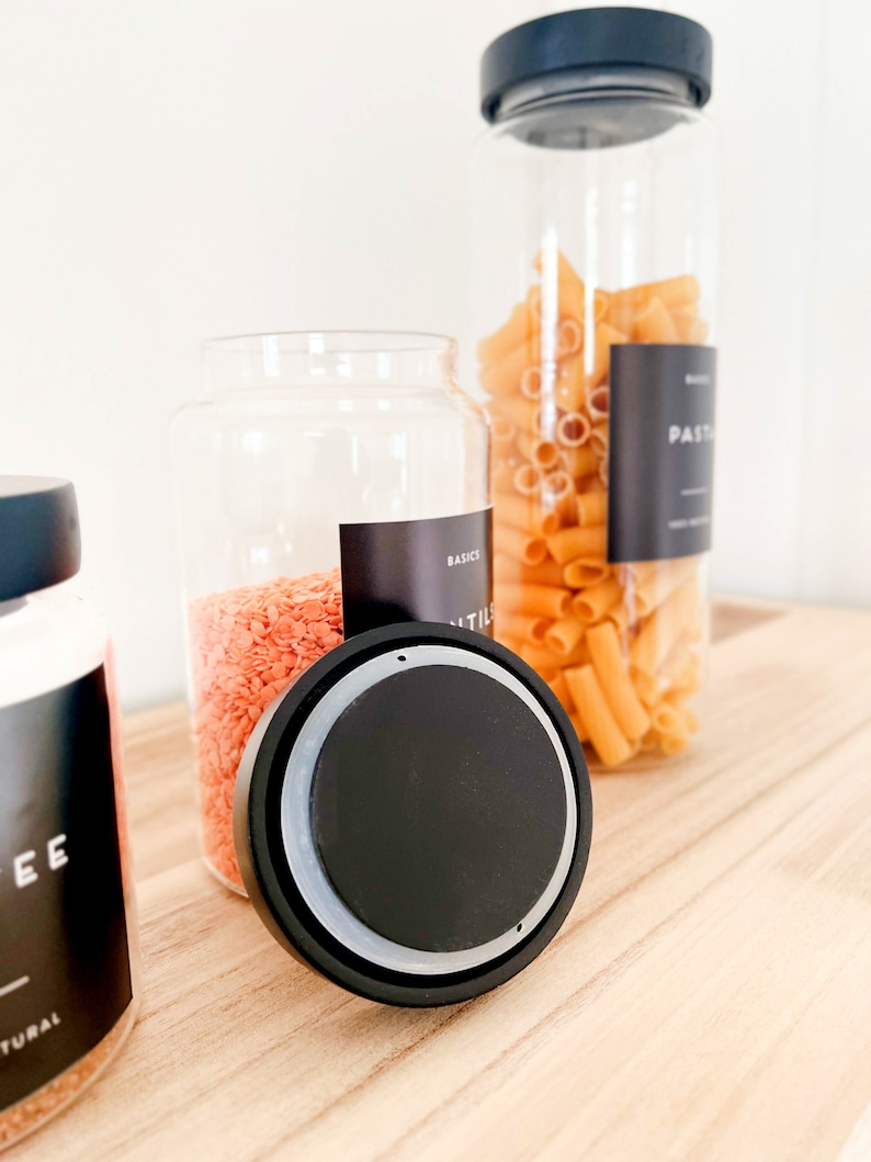 Glass Pantry Jars with Black Wooden Lids and Personalised Waterproof Black Labels kitchen jars zdjęcie 5