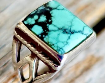 Women&#39;s Turquoise Ring Size 8.5 / Southwest Bisbee Pawn/ Deco Style