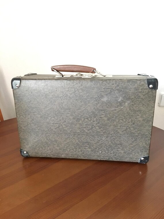 Antique suitcase, Vintage suitcase, Vintage Luggag