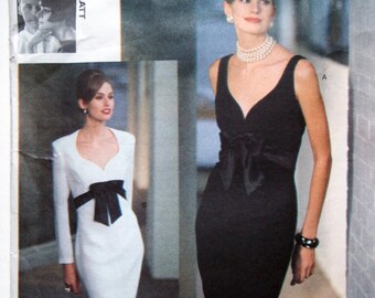 Vogue 2913, little black dress with sweatheart neckline, by Tom and Linda Platt