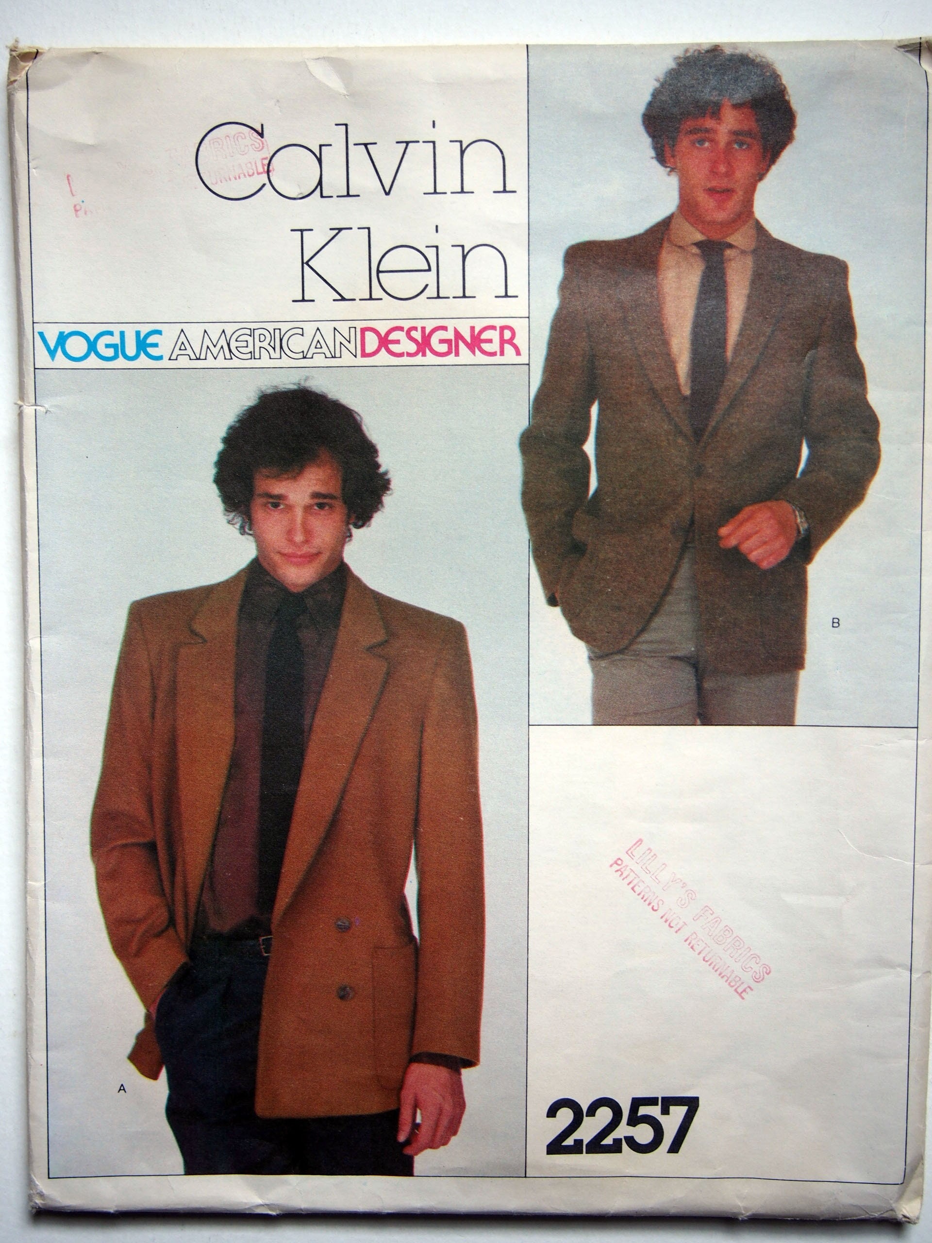 Vogue 2257 - jaqueta masculina da Calvin Klein