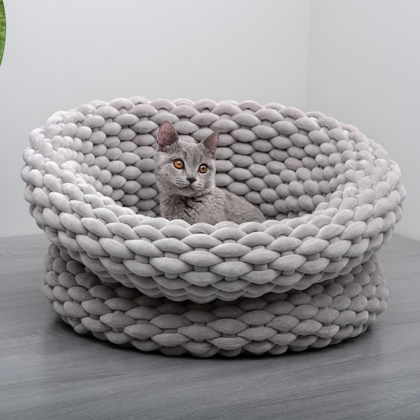 Mau | Velvety Cat Bed, Luxury Cat Basket, Modern Cat Bed, Cat furniture, Cat Cave, Trendy Pet Bed, for large cats, big cats, small cats