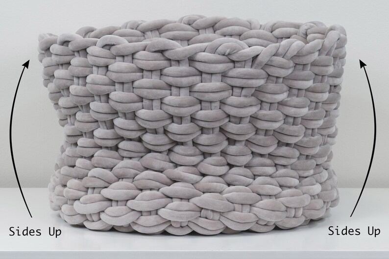Mau Luxury Cat Bed Pretty Modern Cat Bed Dog Bed big cats Velvety Cat Basket for large cats Trendy Pet Cat furniture small cats