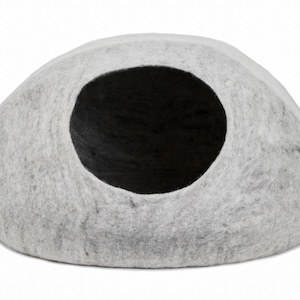Mau Felt Wool Cave, Modern Cat Bed, Cat Cave Bed, Modern Cat Cave, Cat Lover Gift, Felt Cave, Cave for Large Cats, Cat Beds, Stylish image 3