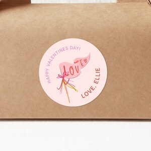 Valentines Day Circle Stickers for Treat Bags and Boxes / Matte Circle Packaging Stickers / 2.5 3.5&quot; Cookie Bag Stickers / Treat Stickers