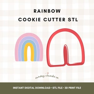 Può includere: L'immagine presenta due modelli di tagliapasta a forma di arcobaleno. Uno è un arcobaleno multicolore, l'altro è un contorno rosso. Il testo in alto recita "RAINBOW COOKIE CUTTER STL". Il testo in basso dice "INSTANT DIGITAL DOWNLOAD STL FILE 3D PRINT FILE".