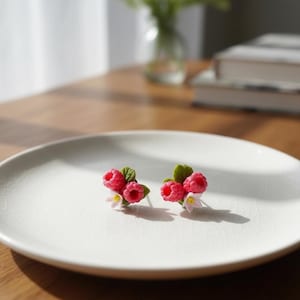 Frambozenfruitoorbellen Polymeerklei Bloemen Uniek cadeau voor vrouwen Bessensieraden