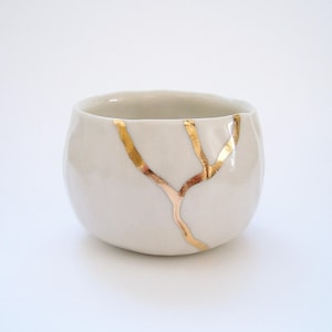 Kintsugi Inspired Small Cup in Creamy White