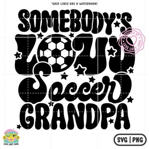 Quelqu'un parle fort de grand-père de football Sublimation SVG et PNG | Mascotte vintage, match de football, ambiance football, bouche forte rétro groovy