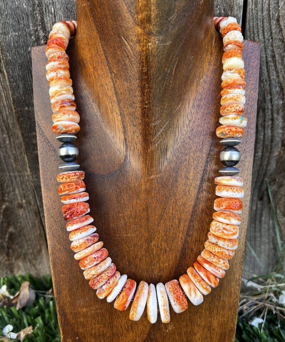 Sterling Silver Graduated Orange Spiny Oyster Bead 18