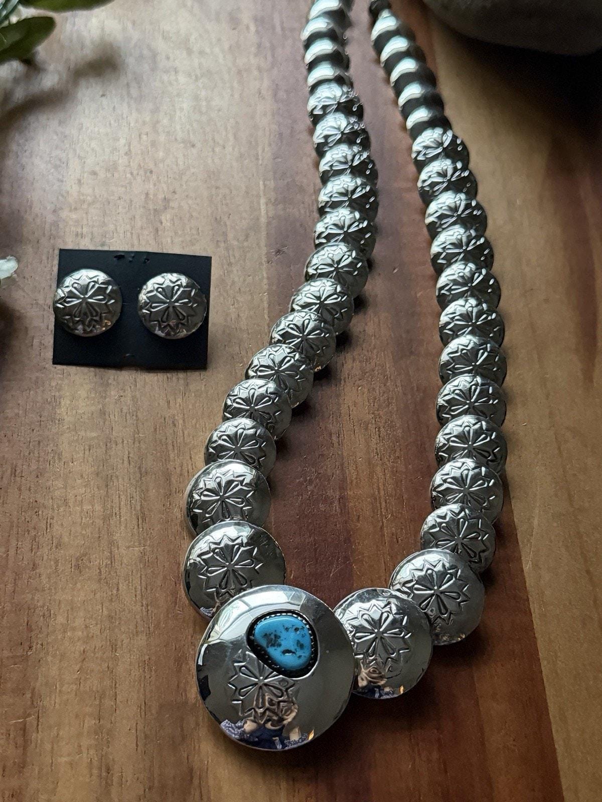 NAVAJO 燻しネックレス　STERLING SILVER Navajo Sterling Silver Turquoise Stamped Pillow Beads Bead