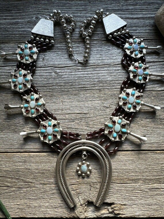 【hukumi】ヴィンテージ ナバホ族 ナジャ ネックレス hukumi様専用】ヴィンテージ ナバホ族 ナジャ ネックレス｜vintage