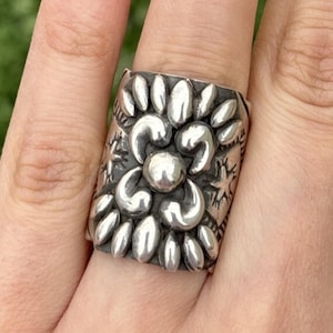Delbert Gordon 925 Sterling Silver Stamped Ring. Navajo Size 8 Handmade