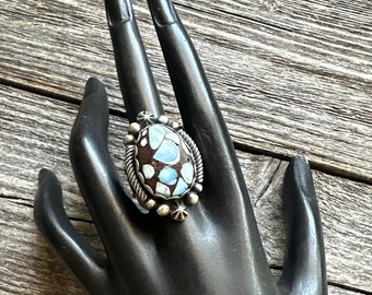Ray Bennett Sterling Silver Golden Hill Turquoise Ring. Size 6.5