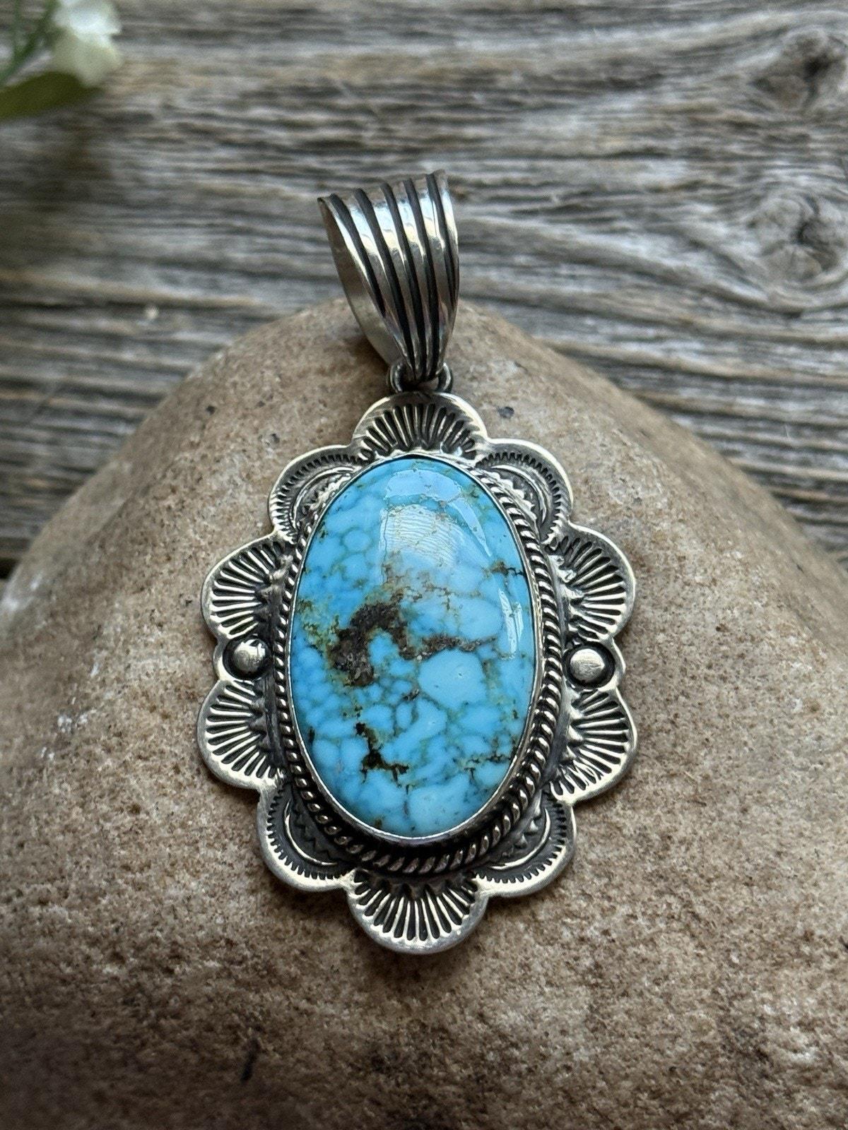 ★スパイダーターコイズ 大粒ペンダント①(SA+) ☆スパイダーターコイズ 大粒ペンダント①(SA+) ☆スパイダー