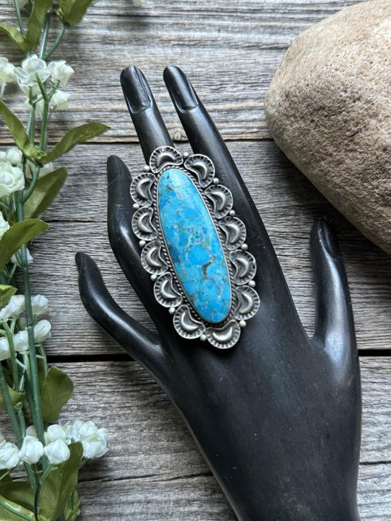 Native American 925 Sterling Silver Turquoise Ring. Size 8. Signed