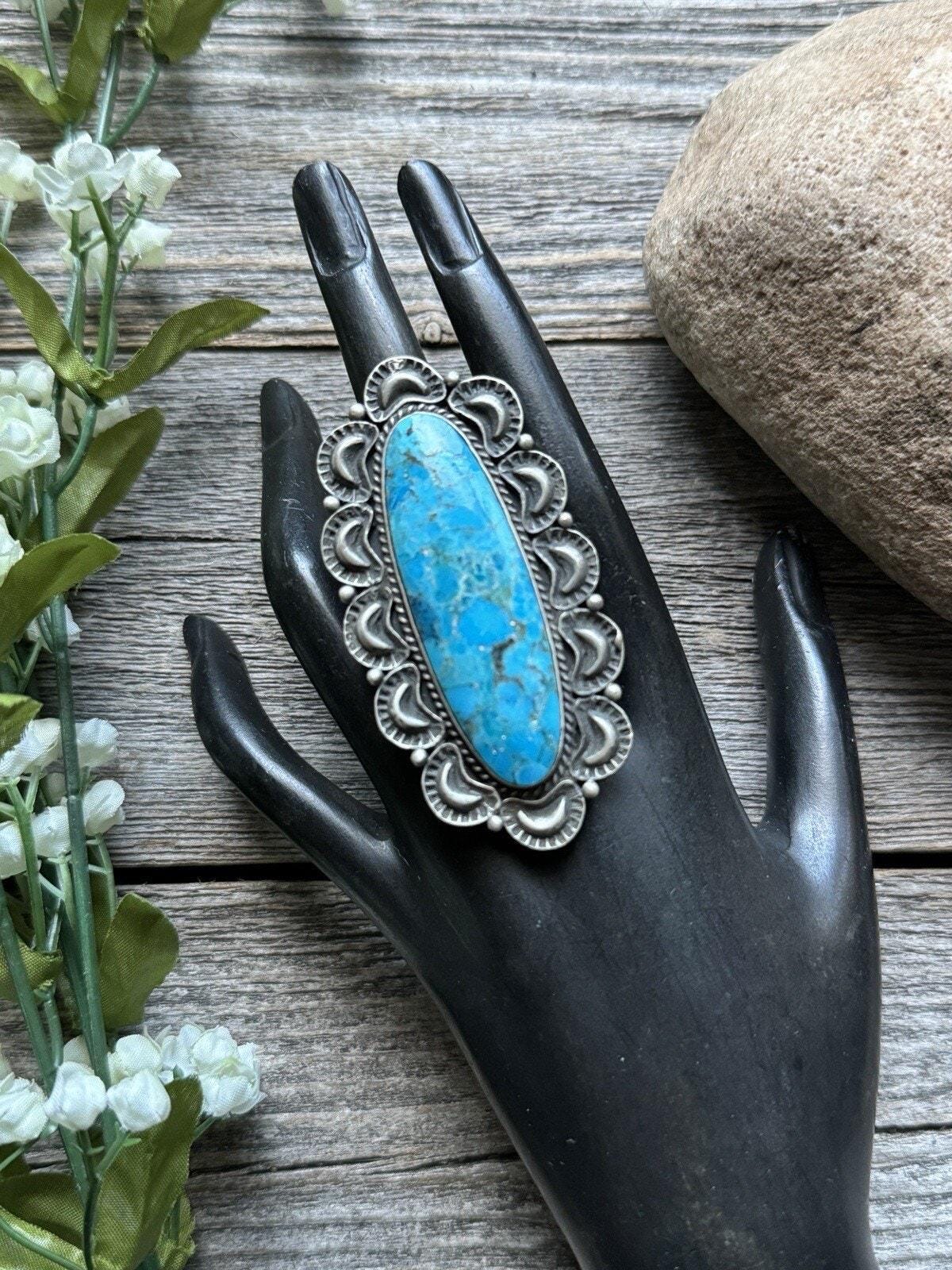 Native American 925 Sterling Silver Turquoise Ring. Size 8. Signed