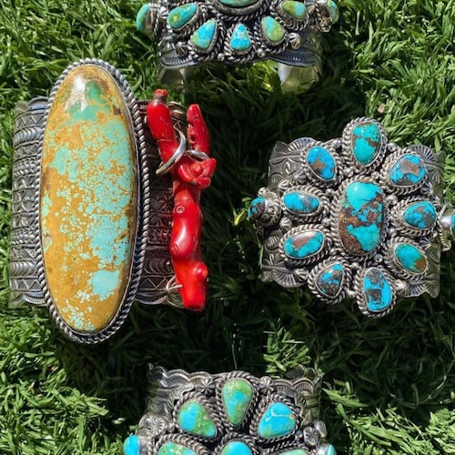 ナバホ族スターリングシルバーキングマンスパイダーウェブ