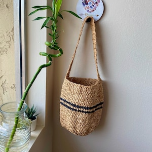 Embroidered Raffia Floral Bag Straw Purse Bags by Patricia Mid Century  Vintage Boho Folk Summer Vacation Style Wood Top Handle