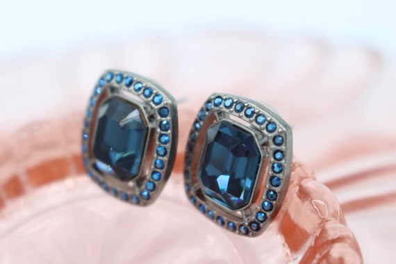 Stunning Vintage Signed Givenchy Topaz Blue Hexag… - image 6