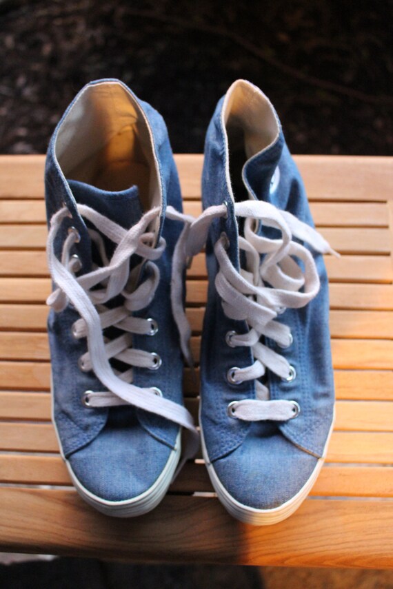 Vintage 90's ESPRIT Canvas Shoes Sz. 7 and Sz. 8 - Depop