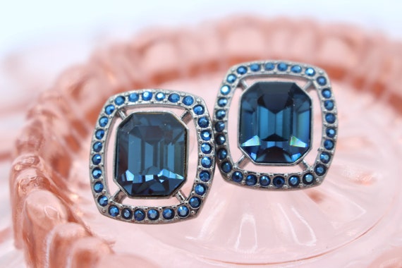 Stunning Vintage Signed Givenchy Topaz Blue Hexag… - image 4